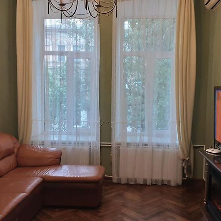 Apartment On Yevreis'Ka Street أوديسا المظهر الخارجي الصورة